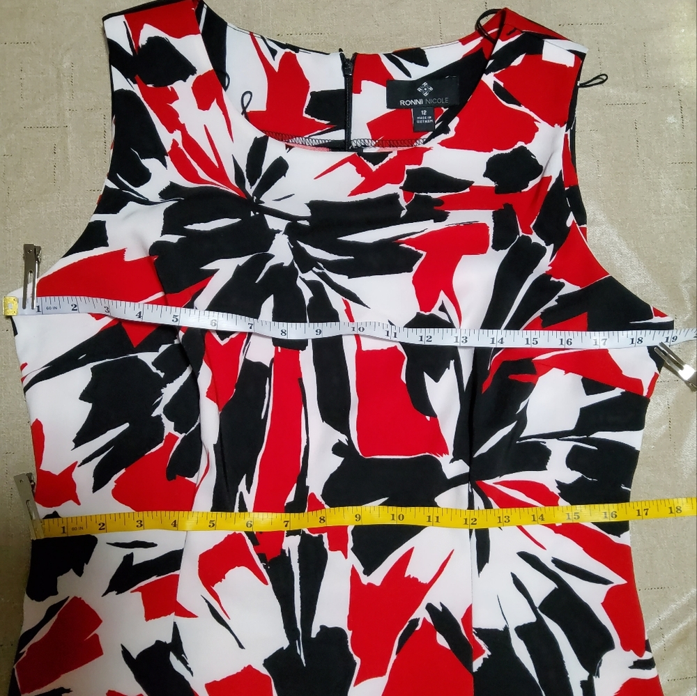 Ronni Nicole Stretch Red/Black/White Geo Print Sleeveless Sheath Dress Sz 12 - Picture 6 of 10